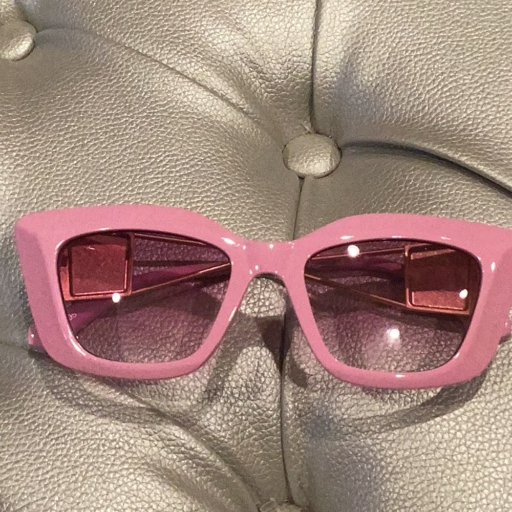100 Classic Pink Square Sunglasses  New